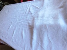 Ancienne nappe damassé d'occasion  Ussac