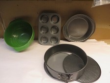 KITCHEN BAKEWARE + FILTRO GRUPO DE 4 PEÇAS panela de mola, panela de muffin, panela de torta, usado comprar usado  Enviando para Brazil
