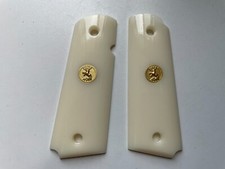 New resin beige d'occasion  Expédié en Belgium