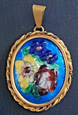 Ancien pendentif oval d'occasion  Carrières-sur-Seine