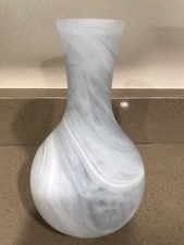 Beautiful white frosted for sale  Othello