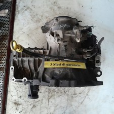 Cambio automatico chrysler usato  Italia