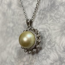 Collier pendentif perle d'occasion  Expédié en France