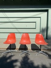 Eames fibreglass psc d'occasion  Expédié en Belgium