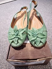 Women next heavenly for sale  KIRKCALDY