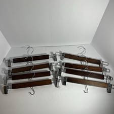 Lote de 8 cabides de madeira para calças clipes de metal ajustáveis aderência (D) comprar usado  Enviando para Brazil
