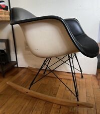 Eames shell chair d'occasion  Expédié en Belgium