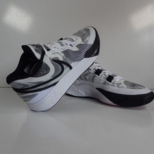 Tênis de basquete Nike Kyrie 8 DJ6017-101 tamanho 9 masculino branco/preto comprar usado  Enviando para Brazil