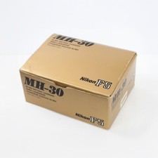 [não usado] Carregador de bateria duplo genuíno Nikon MH-30 para câmeras Nikon F5. Na caixa, comprar usado  Enviando para Brazil