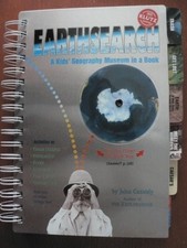 Earthsearch: A Kids' Geography Museum in a Book with Other, usado comprar usado  Enviando para Brazil