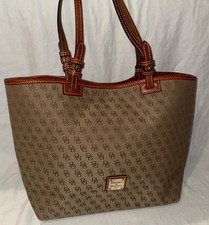 Large dooney bourke for sale  Buffalo