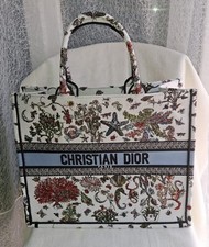 Borsa dior book usato  Messina