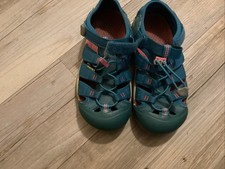 kids keen water shoes for sale  Mount Laurel