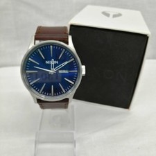 Nixon sentry leather d'occasion  Expédié en France