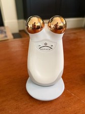 Kit de dispositivo de tonificação facial NuFACE Trinity Advanced - Branco e dourado, usado comprar usado  Enviando para Brazil