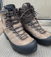 Cabela instinct men for sale  Fremont