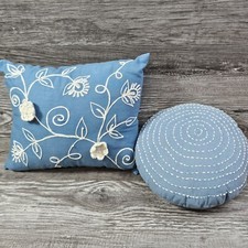 Small embroidered accent for sale  Beaumont