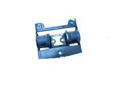 Supporto gommino antivibrante usato  Cherasco