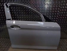 BMW 5 G30 G31 F90 Drzwi przednie prawe Front right door Alpinweiss na sprzedaż  PL