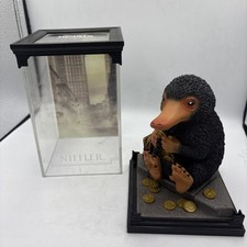 Criaturas Mágicas Noble Collections Animais Fantásticos - Niffler (Harry Potter), usado comprar usado  Enviando para Brazil