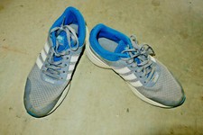 Adidas sz.3 youth for sale  Thompsons Station