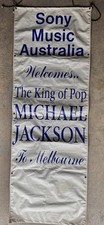 Usado, Banner da turnê Michael Jackson - História original comprar usado  Enviando para Brazil