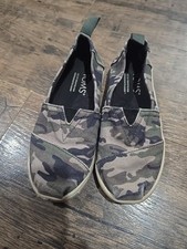 Toms boys shoes for sale  Murfreesboro