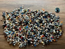 LEGO Star Wars Figurki Części zamienne Kolekcja 1,6 kg Głowy klonów Akcesoria Hełmy, używany na sprzedaż  Wysyłka do Poland