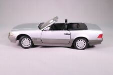 Le1107 revell mercedes d'occasion  Expédié en Belgium