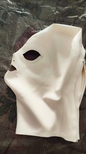 latex mask usato  Italia