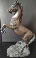 Sculpture animalière cheval d'occasion  Issé