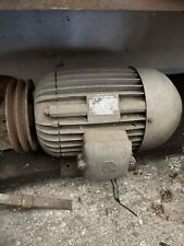 Motore elettrico trifase usato  Verbicaro