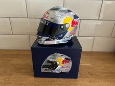 Usado, Capacete Red Bull Can Sebastian Vettel escala 1/2 2010 comprar usado  Enviando para Brazil