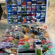 Lote de CIENTOS de madejas de hilo dental bordado DMC en estuches para tarjetas 250+ colores segunda mano  Embacar hacia Mexico