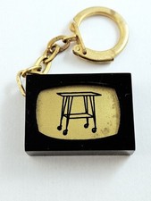 Keychain television table d'occasion  L'Absie