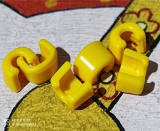 Playmobil puños amarillos usato Playmobil puños amarillos usato  Spedire a Italy
