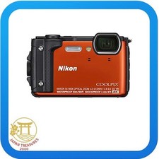 Nikon fotocamera digitale usato  Spedire a Italy