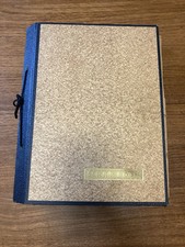 Lote de botões antigos vintage 250+ botões inclui botões militares de metal osso pérola comprar usado  Enviando para Brazil