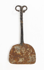 = Espátula forjada de ferro forjado 1700's cabo torcido acabamento de cabeça de carneiro, usado comprar usado  Enviando para Brazil