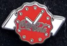 Pin badge montre d'occasion  Mandelieu-la-Napoule