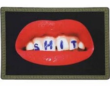 Tappeto seletti toiletpaper usato  Milano