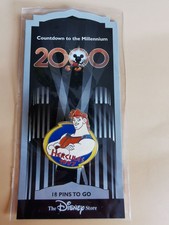 Pin disney countdown usato  Torino