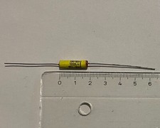 10000pf 160v KFU 1006 Iskra capacitor vintage X 1 peça comprar usado  Enviando para Brazil