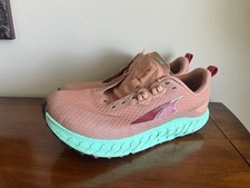 Altra women outroad for sale  Logan