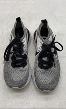 Nike women epic for sale  Wilkes Barre