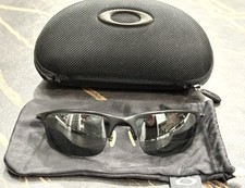 Óculos de sol Oakley meio fio 2.0 preto fosco armação dura + estojo macio em excelente estado usado comprar usado  Enviando para Brazil