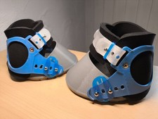 Hufschuhe grau blau gebraucht kaufen Hufschuhe grau blau gebraucht kaufen  Oberleichtersbach