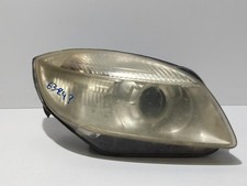 Faro anteriore destro usato  Italia