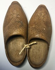 Rare paire sabots d'occasion  Lorient