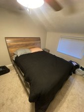 Bedroom furniture set for sale  Pittsburgh